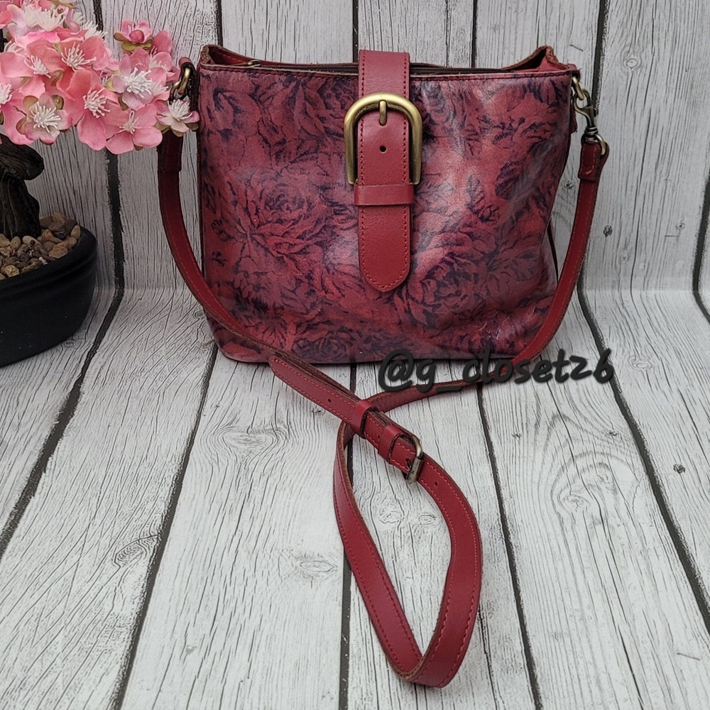 The Patricia Nash Irving Red Leather Satchel Bag with Crossbody Strap